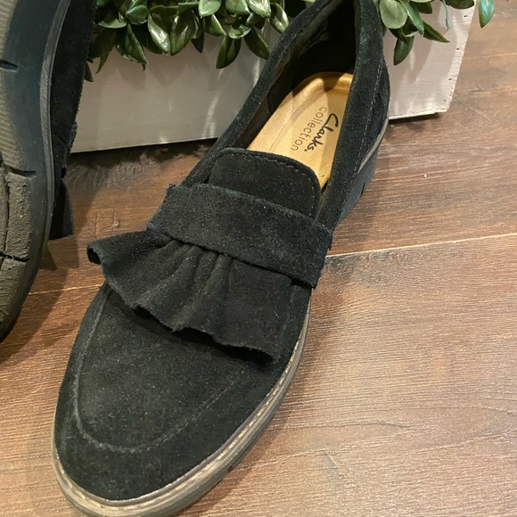 HOST SPECIAL Clarks Black Suede Airabell Slip on Loafers Size 10 - Picture 7 of 9